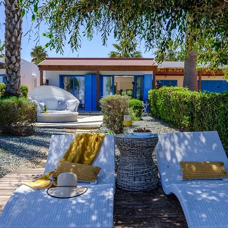 Aura Beachfront By Nomads Σπίτι διακοπών Πόλη