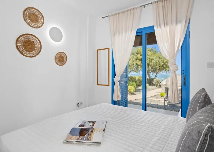 Aura Beachfront By Nomads 別荘 Polis